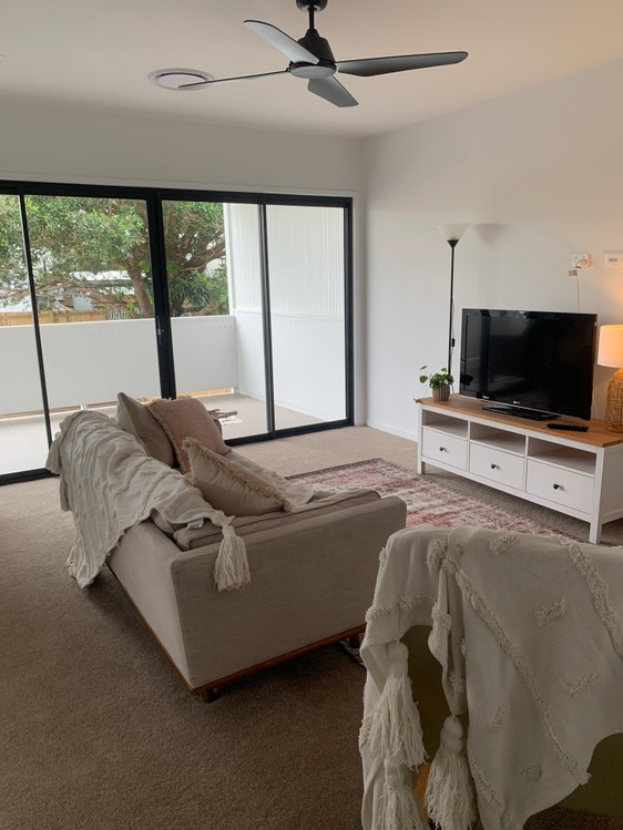 Share house Manly, Brisbane | $385pw, 4+ bedroom house | GayShare.com.au