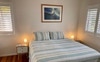 Very comfortable queen bed