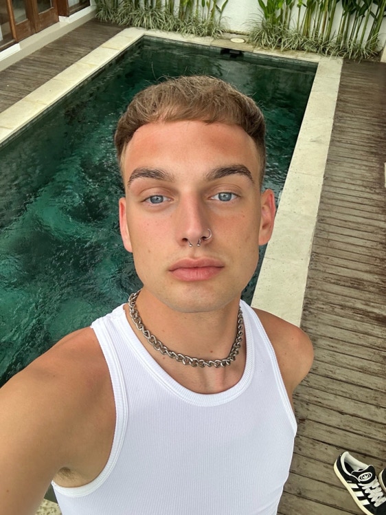 Charlie, 18 – 24 yrs - Looking in Perth - Inner | GayShare.com.au